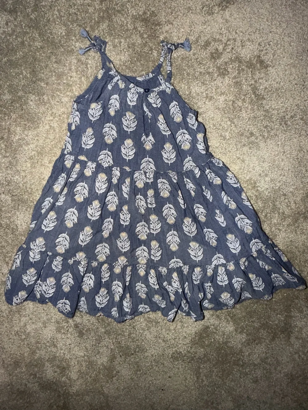 5T old navy girls dress bundle ( 4 total)
